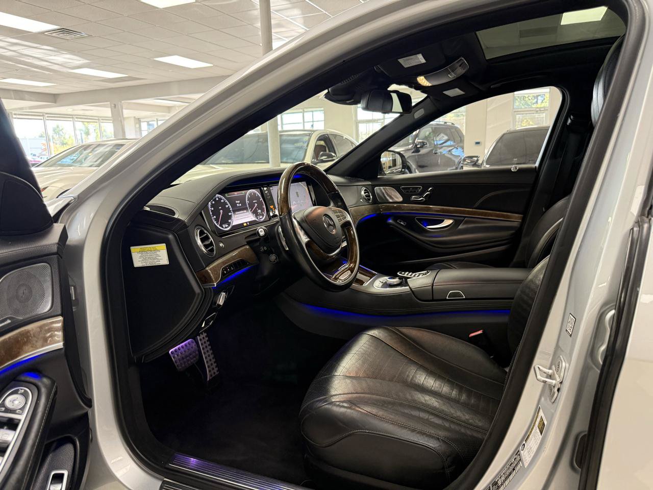 Used 2014 Mercedes-Benz S 550 Sedan image 10