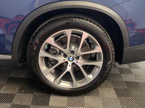 Used 2019 BMW X5 xDrive40i w/ Convenience Package AWD/4WD image 24