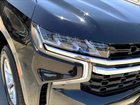 Used 2023 Chevrolet Suburban LS RWD image 23