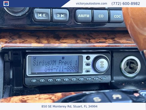 Used 2005 Jaguar XJ8 L image 39