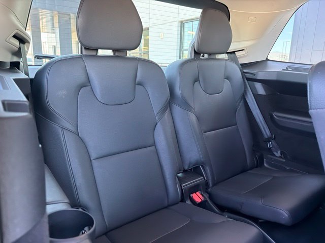 Used 2023 Volvo XC90 B5 Plus AWD/4WD image 17