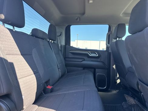 Used 2022 Chevrolet Silverado 1500 LT image 14