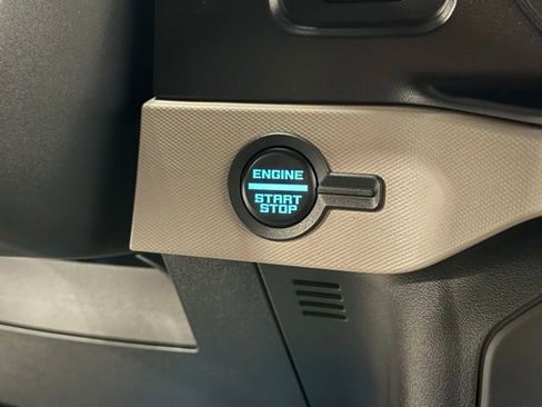 Used 2023 Ford Bronco Wildtrak image 17