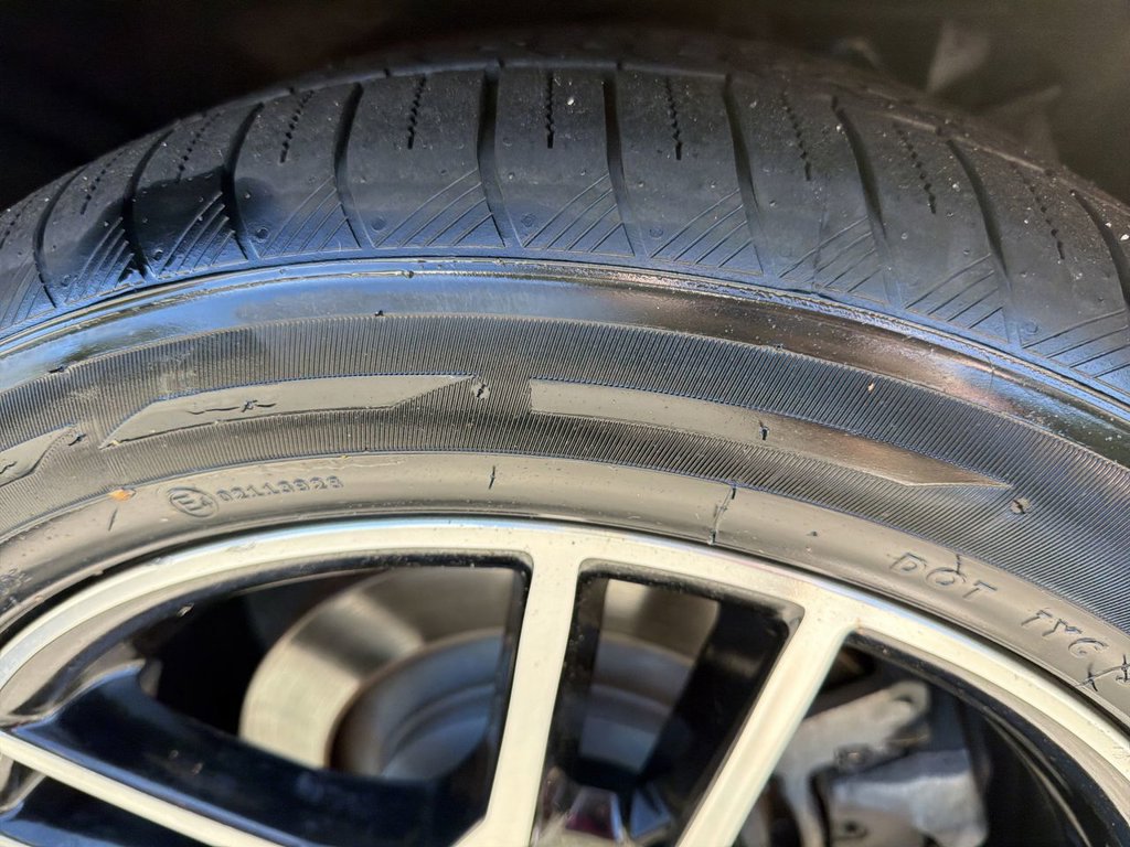 Certified 2019 Ford Mustang GT w/ Equipment Group 301A RWD image 27