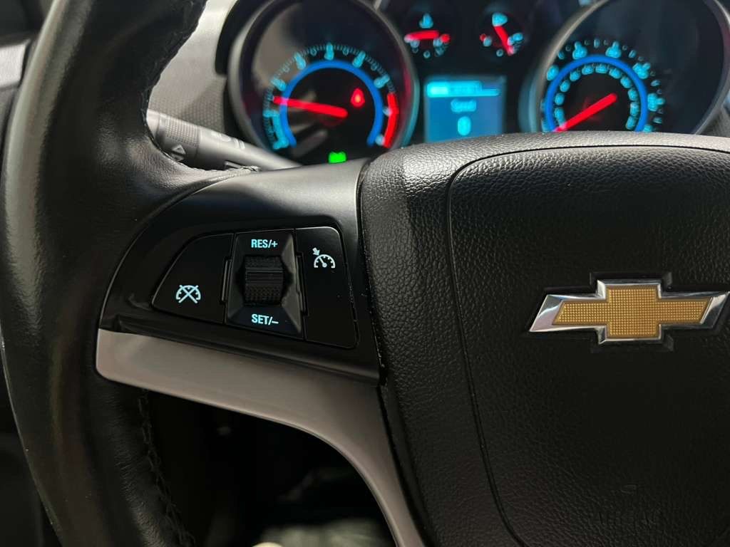 Used 2013 Chevrolet Cruze LT w/ Enhanced Safety Package FWD image 20
