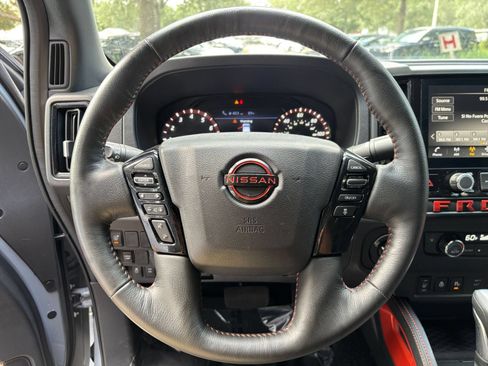 Used 2026 Nissan Frontier PRO-4X AWD/4WD image 28