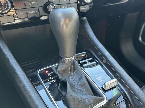 Certified 2022 Jeep Compass Latitude image 15