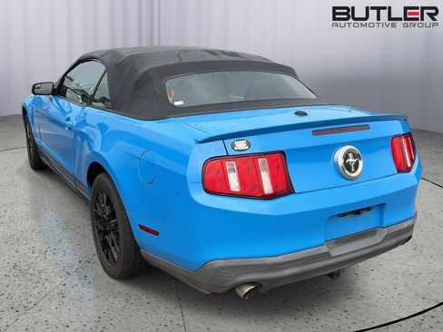 Used 2012 Ford Mustang Premium RWD image 10