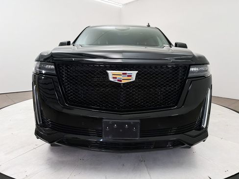 Used 2022 Cadillac Escalade Sport Platinum AWD/4WD image 15