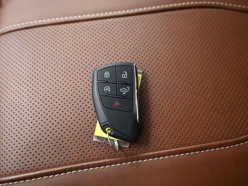 Used 2024 GMC Sierra 1500 Denali Ultimate image 18