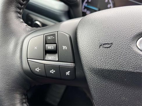 Used 2022 Ford Maverick Lariat image 27