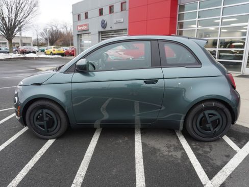 New 2025 FIAT 500 e image 10