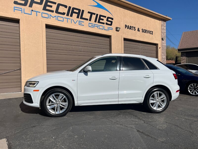 Used 2018 Audi Q3 2.0T Premium Plus w/ Premium Plus Package AWD/4WD image 3
