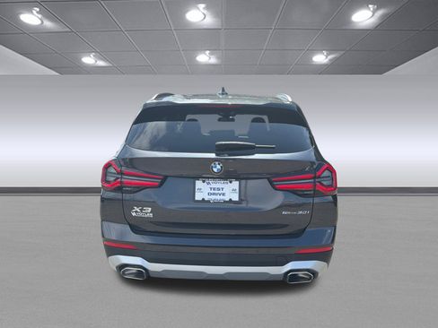 Used 2024 BMW X3 sDrive30i w/ Premium Package RWD image 8