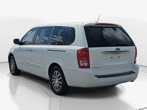 Used 2012 Kia Sedona EX FWD image 8