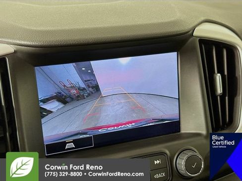 Used 2023 GMC Terrain SLE w/ Driver Convenience Package AWD/4WD image 18