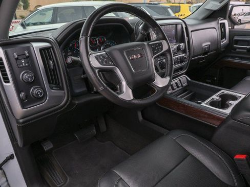 Used 2018 GMC Sierra 1500 SLT AWD/4WD image 13