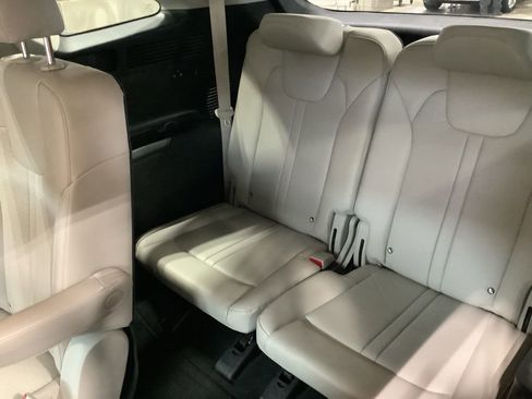 Certified 2023 Kia Sorento SX Prestige image 22