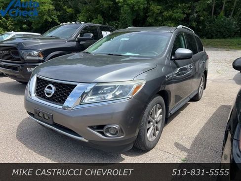 Used 2015 Nissan Pathfinder S AWD/4WD image 1