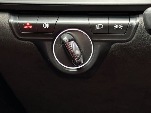 Used 2022 Porsche 911 GT3 image 32