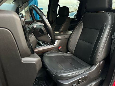 Used 2024 GMC Sierra 2500 SLT w/ SLT Premium Package image 11