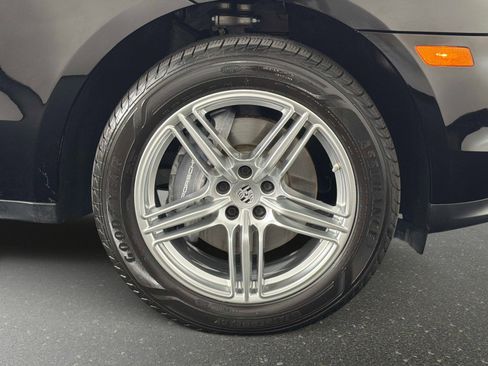 Used 2021 Porsche Macan image 19