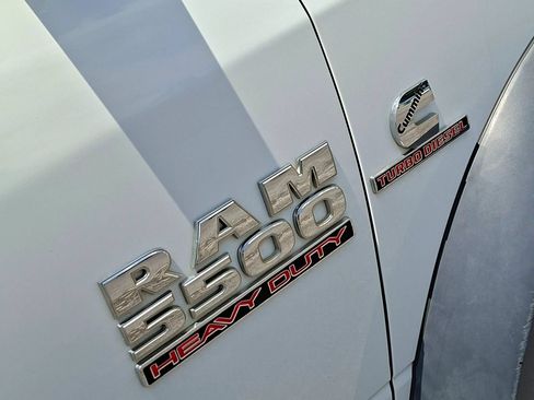 Used 2018 RAM 5500 Tradesman AWD/4WD image 14