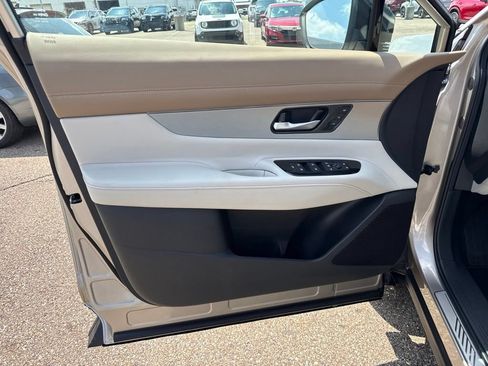 New 2026 Nissan Murano Platinum w/ Cargo Package AWD/4WD image 10