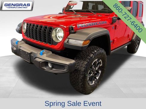 Used 2025 Jeep Wrangler Unlimited Rubicon 4xe w/ Convenience Group AWD/4WD image 48