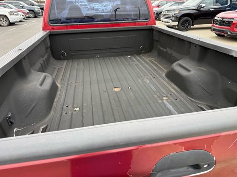 Used 2001 Ford F250 XLT image 12
