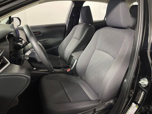 Used 2023 Toyota Corolla LE image 12