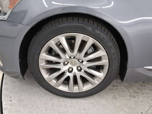 Used 2014 Lexus LS 460 image 11