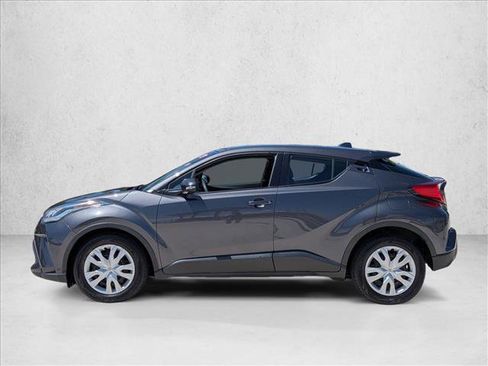 Used 2021 Toyota C-HR LE FWD image 10