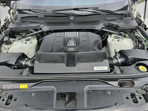 Used 2018 Land Rover Discovery HSE AWD/4WD image 30