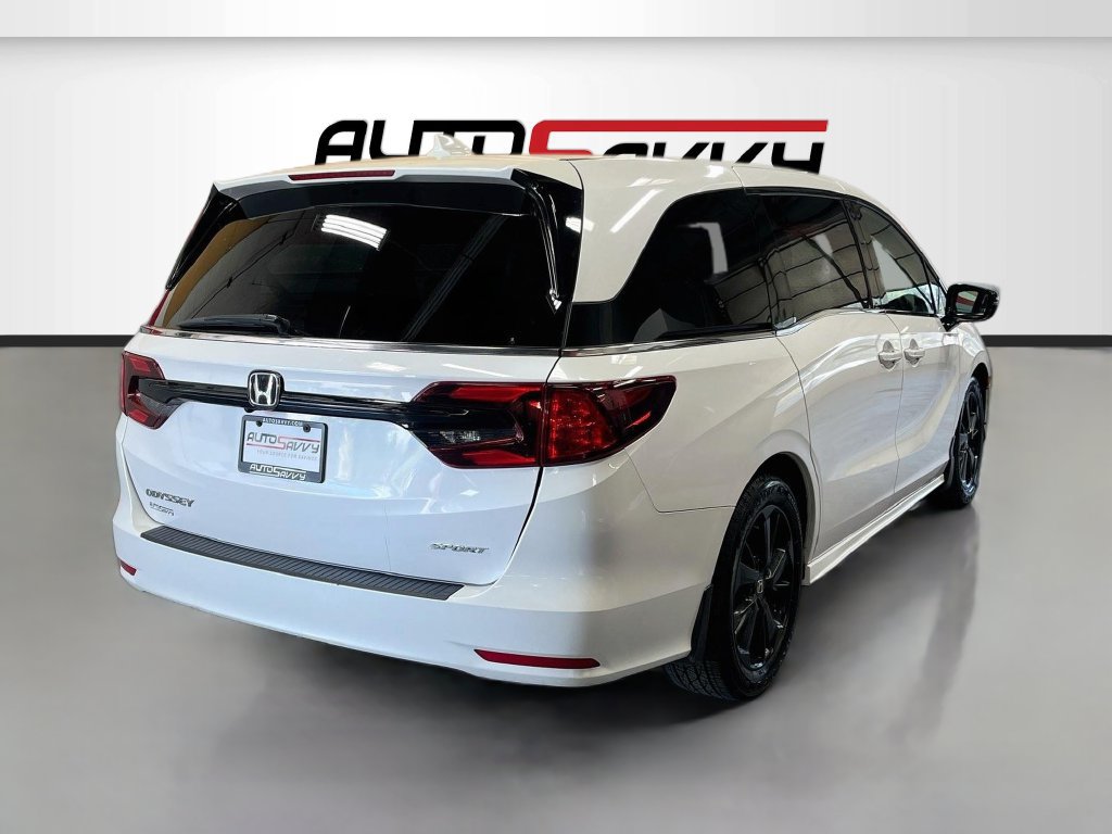 Used 2024 Honda Odyssey Sport image 7