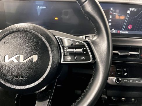 Used 2025 Kia Seltos S image 23