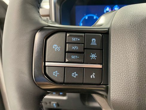 New 2026 Ford F350 Platinum w/ FX4 Off-Road Package AWD/4WD image 19