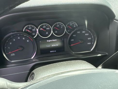 Used 2021 Chevrolet Silverado 1500 LT Trail Boss w/ Bed Protection Package AWD/4WD image 14