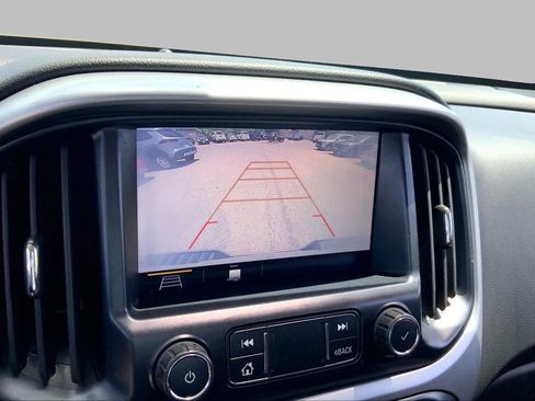 Used 2020 Chevrolet Colorado LT RWD image 26