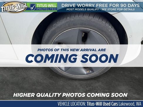 Used 2020 Tesla Model 3 Standard Range Plus RWD image 5