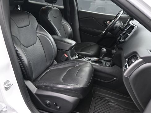 Used 2021 Jeep Cherokee High Altitude image 9