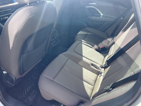 Used 2025 Audi Q5 Premium w/ Convenience Package image 65