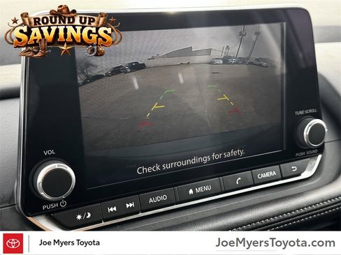 Used 2024 Nissan Rogue SV image 19