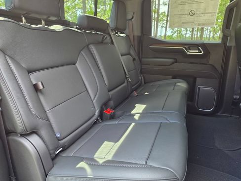 New 2026 GMC Sierra 1500 Denali w/ Denali Reserve Package AWD/4WD image 22
