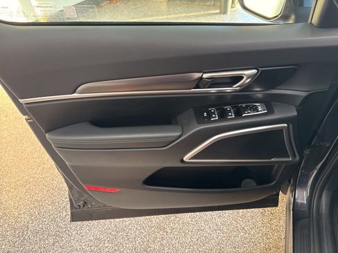 Used 2025 Kia Telluride S image 20