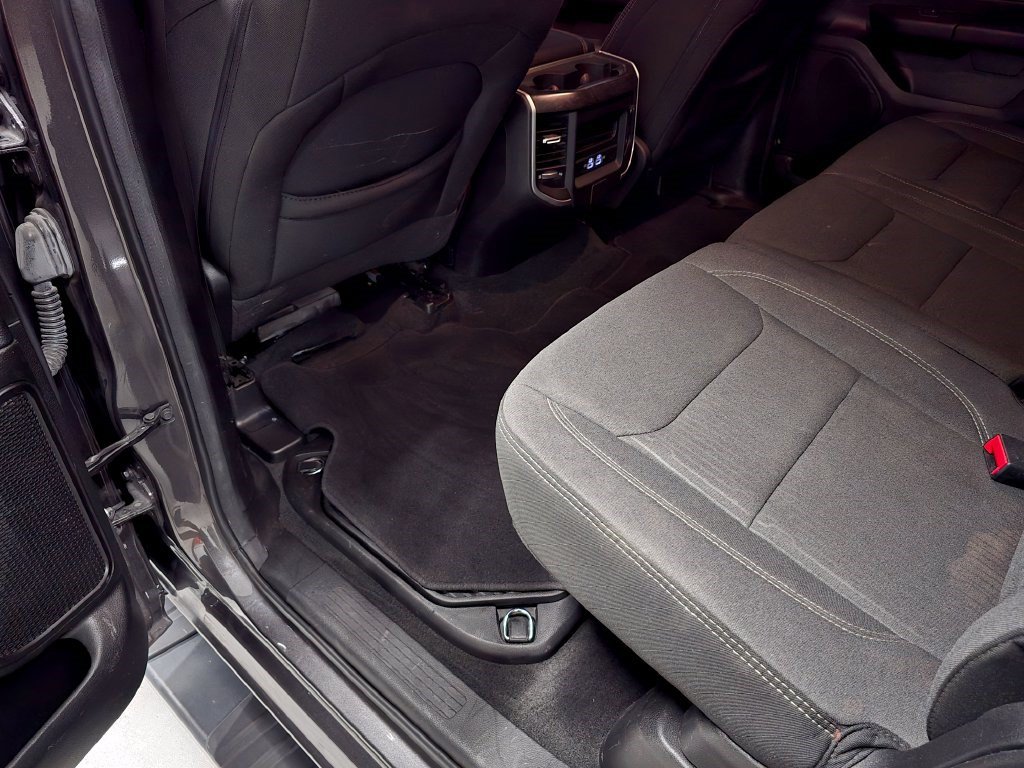 Used 2023 RAM 1500 Big Horn AWD/4WD image 34
