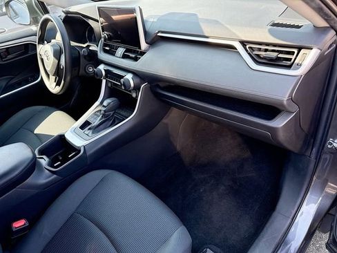 Used 2024 Toyota RAV4 LE image 27