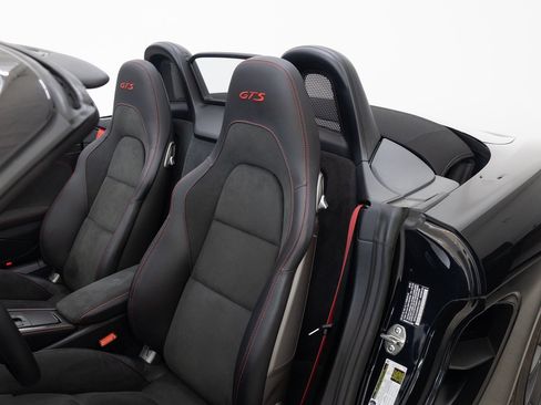 Used 2024 Porsche 718 Boxster GTS image 5