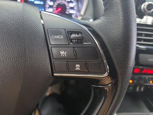 Used 2025 Mitsubishi Eclipse Cross SE AWD/4WD image 24