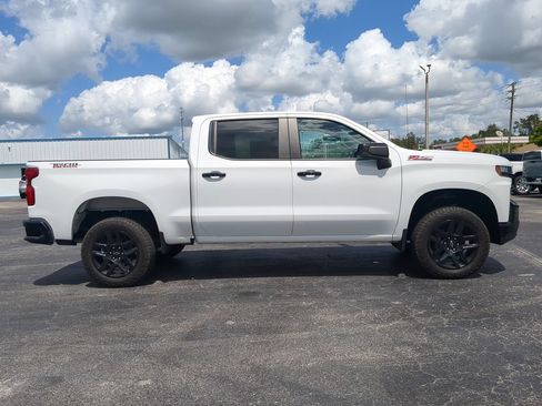 Used 2020 Chevrolet Silverado 1500 LT Trail Boss AWD/4WD image 3